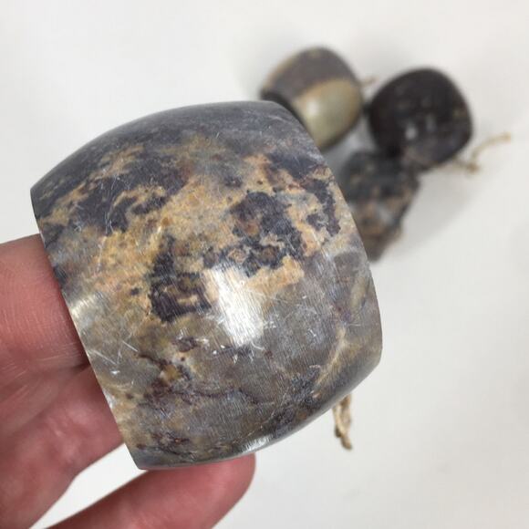 🆕 NEW Marble Napkin Ring Holders Moody Decor Natural Stone Gray Tan Beige 4 - Picture 3 of 15